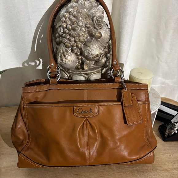 Coach Brown Leather Shoulder Bag